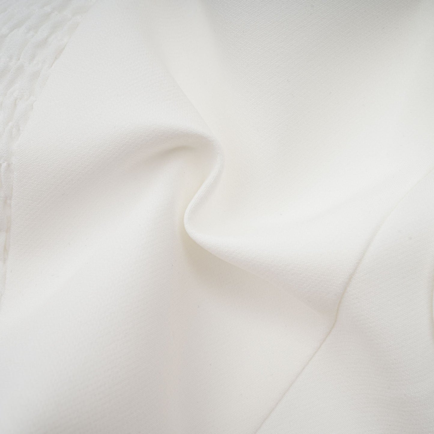 La Fleur Sculptée — Off-shoulder floral appliqué top