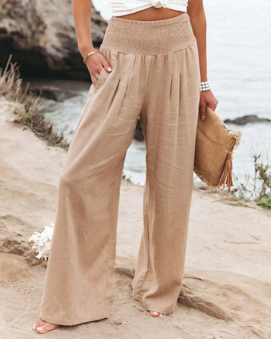 Elegant Sleeveless Maxi Dress with Side Slit