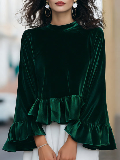 La Velours Noire — blouse en velours à volants