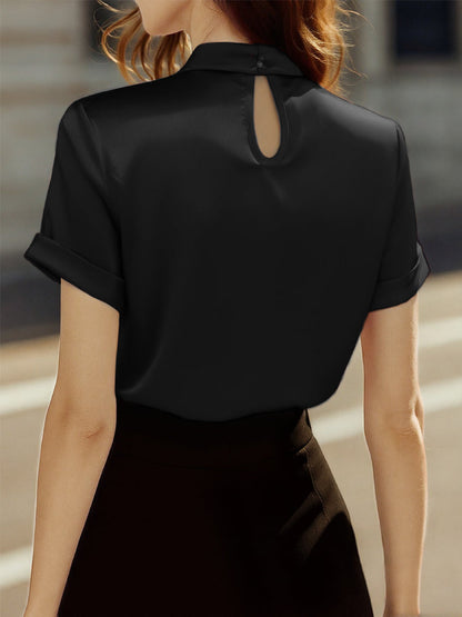 La Clé Moderne — Satin Keyhole Blouse