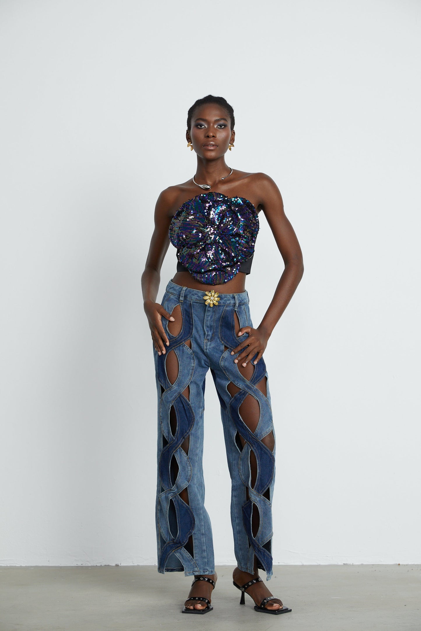 Le Indigo Découpé — High-waist panelled denim