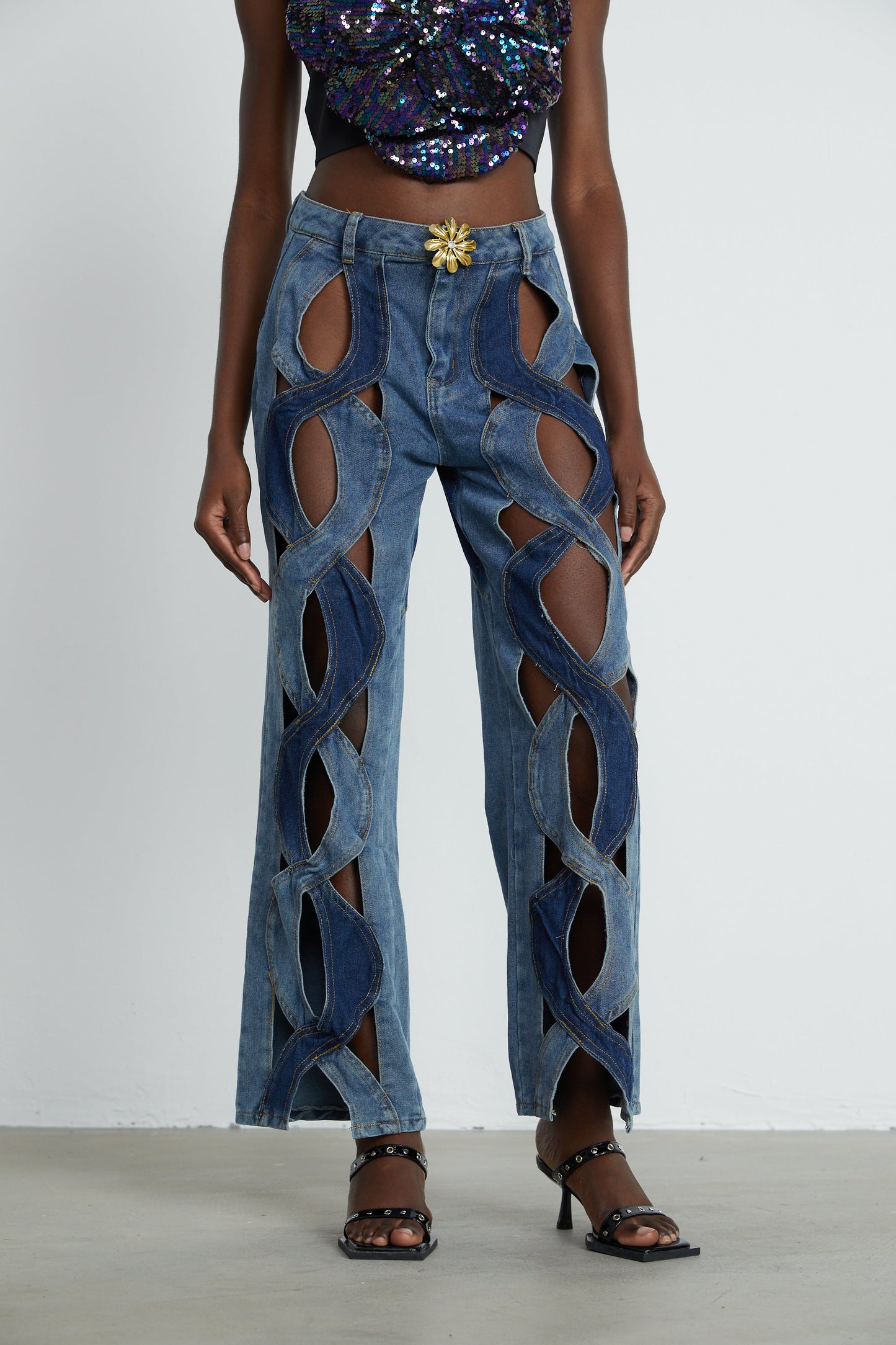 Le Indigo Découpé — High-waist panelled denim