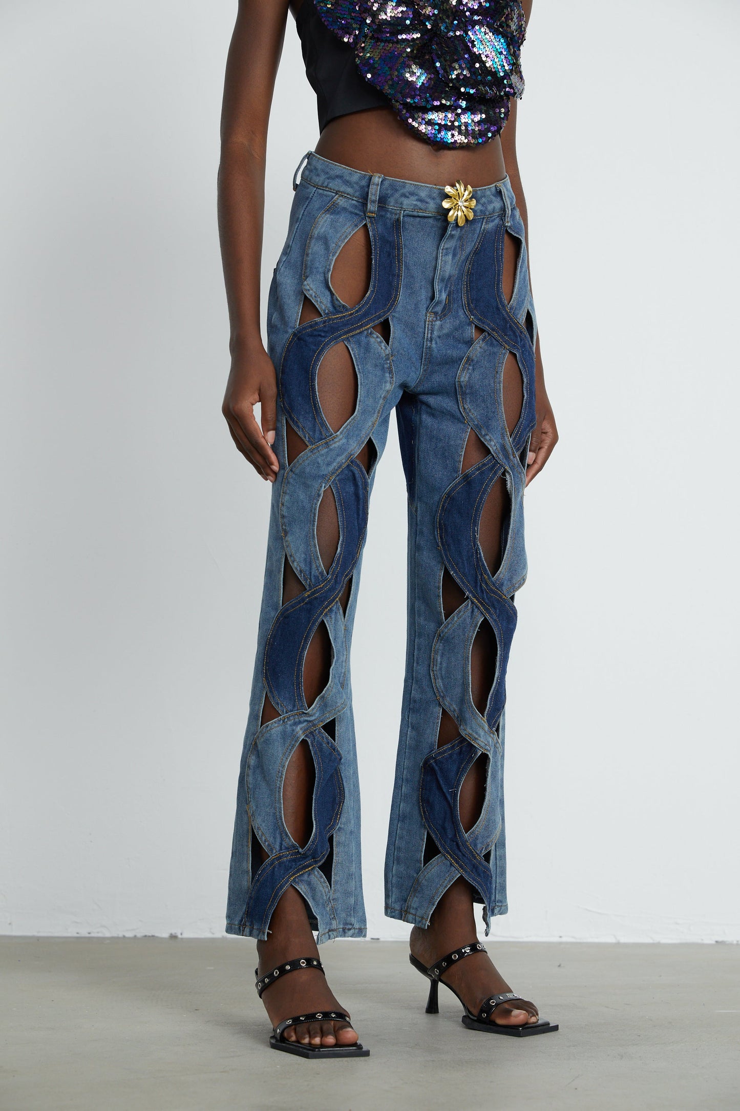 Le Indigo Découpé — High-waist panelled denim