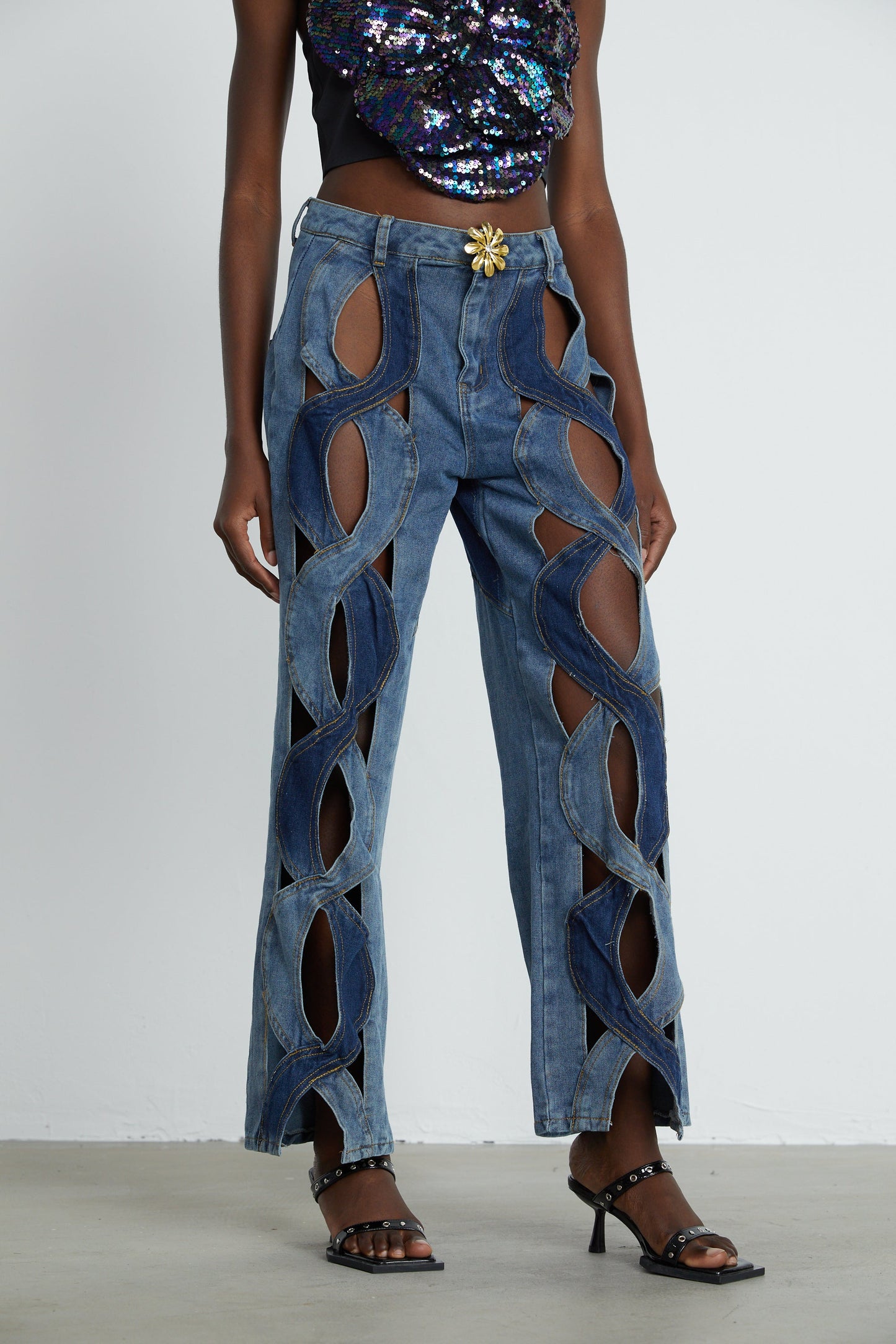 Le Indigo Découpé — High-waist panelled denim