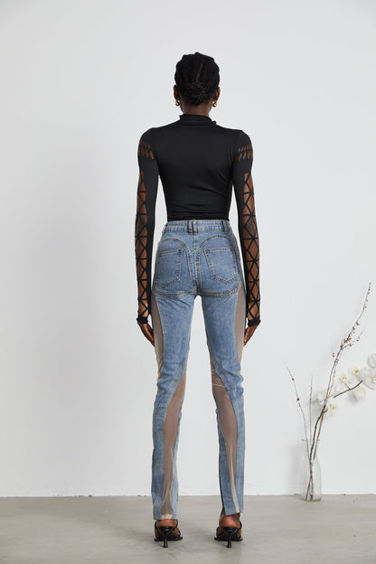 La Silhouette Découpée — Sculpted cut-out bodysuit