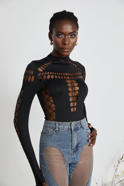 La Silhouette Découpée — Sculpted cut-out bodysuit