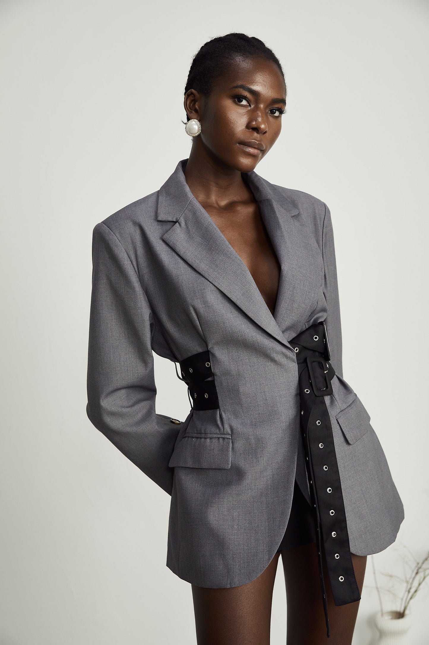 La Ceinture Structurée — Tailored blazer dress with statement belt