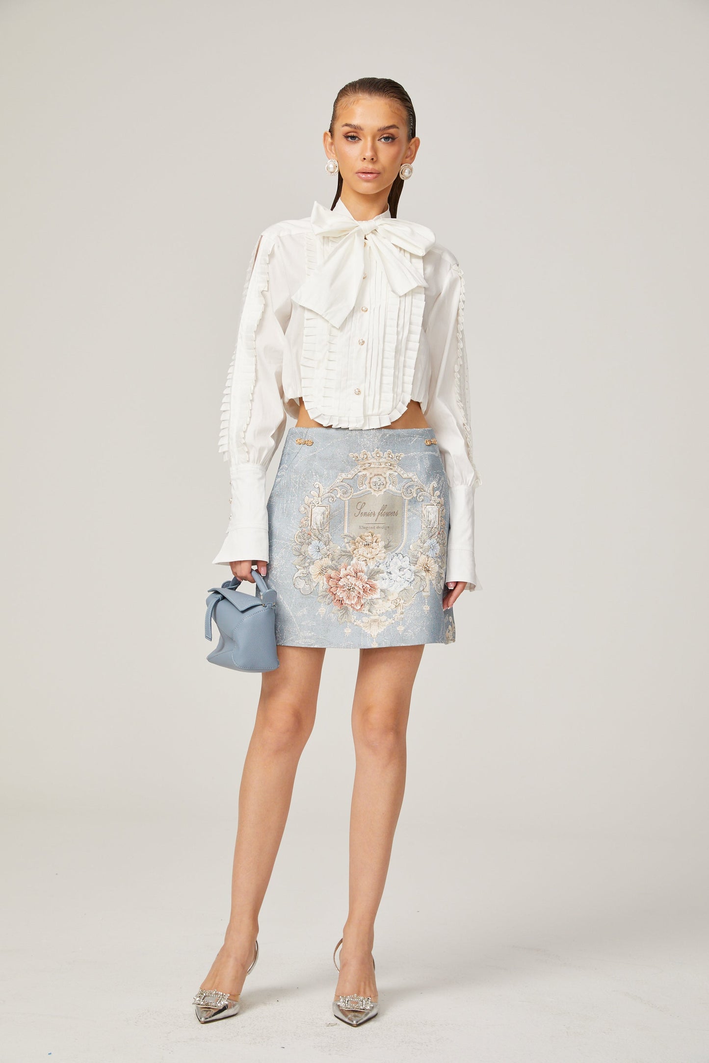 La Foulard Éthérée — Pleated scarf-collar cropped blouse
