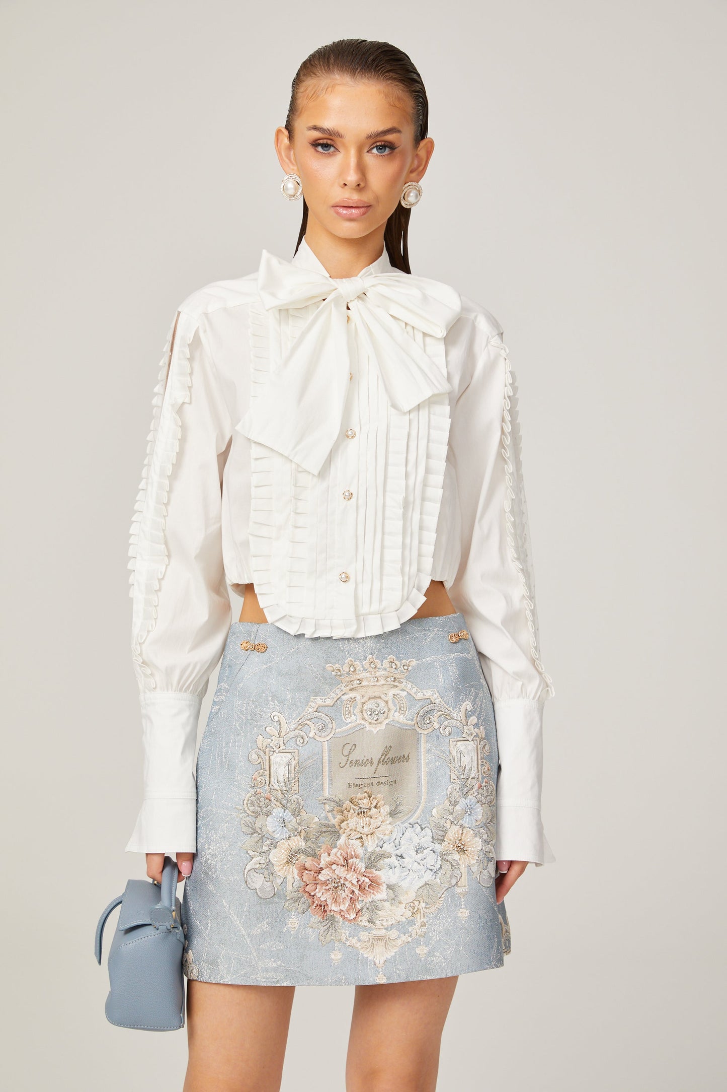 La Foulard Éthérée — Pleated scarf-collar cropped blouse