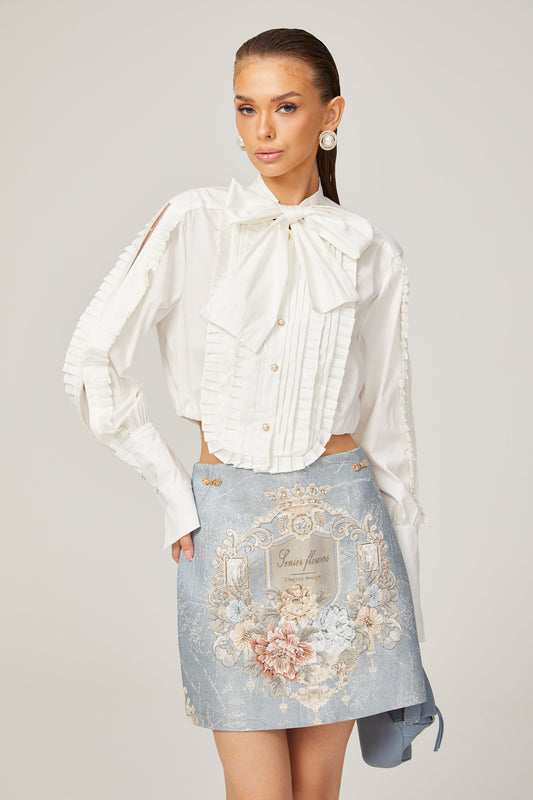 La Foulard Éthérée — Pleated scarf-collar cropped blouse