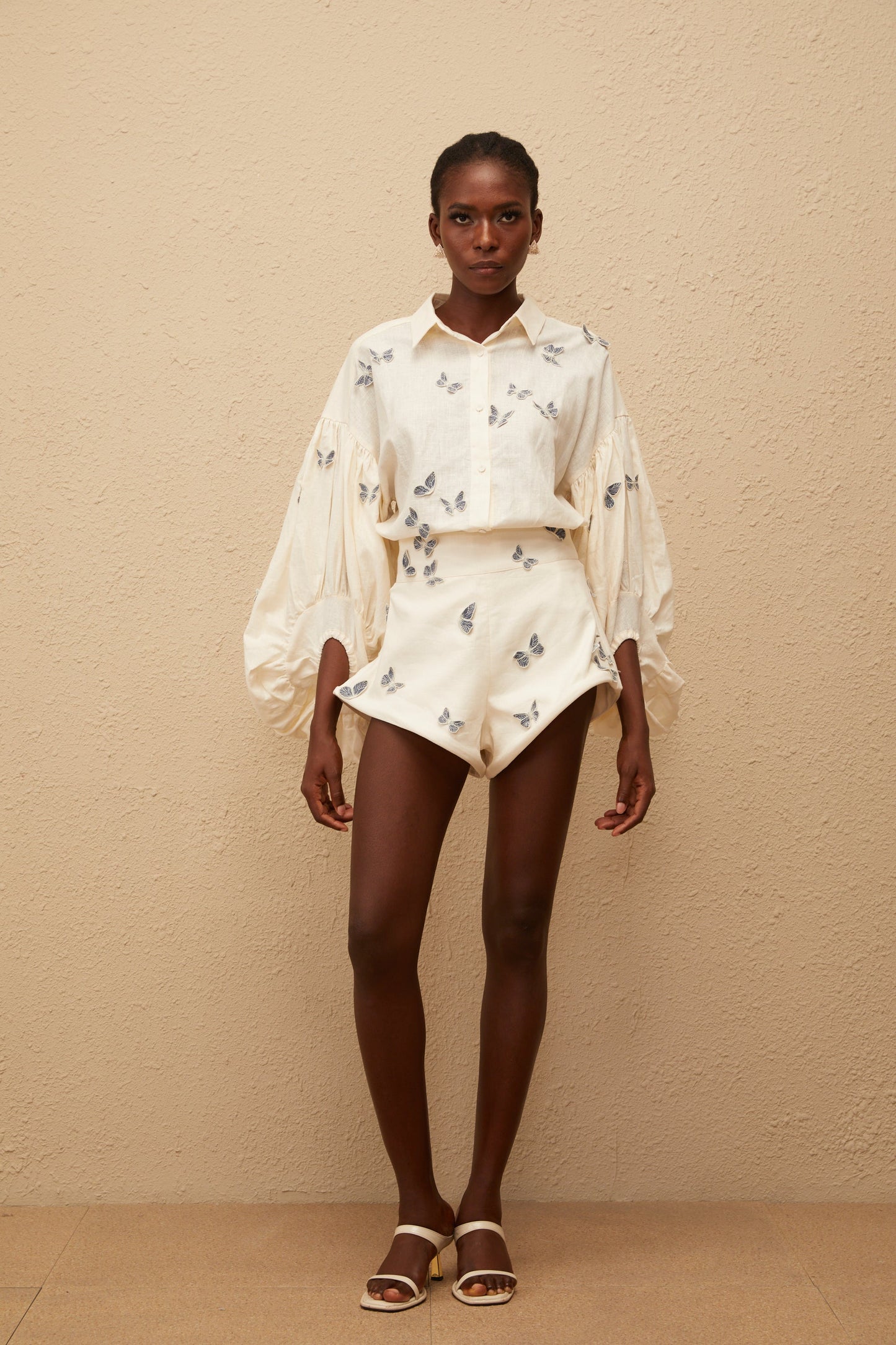 La Brise Papillon — Embroidered shirt and high-waisted shorts set