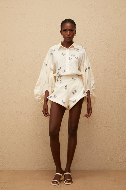 La Brise Papillon — Embroidered shirt and high-waisted shorts set