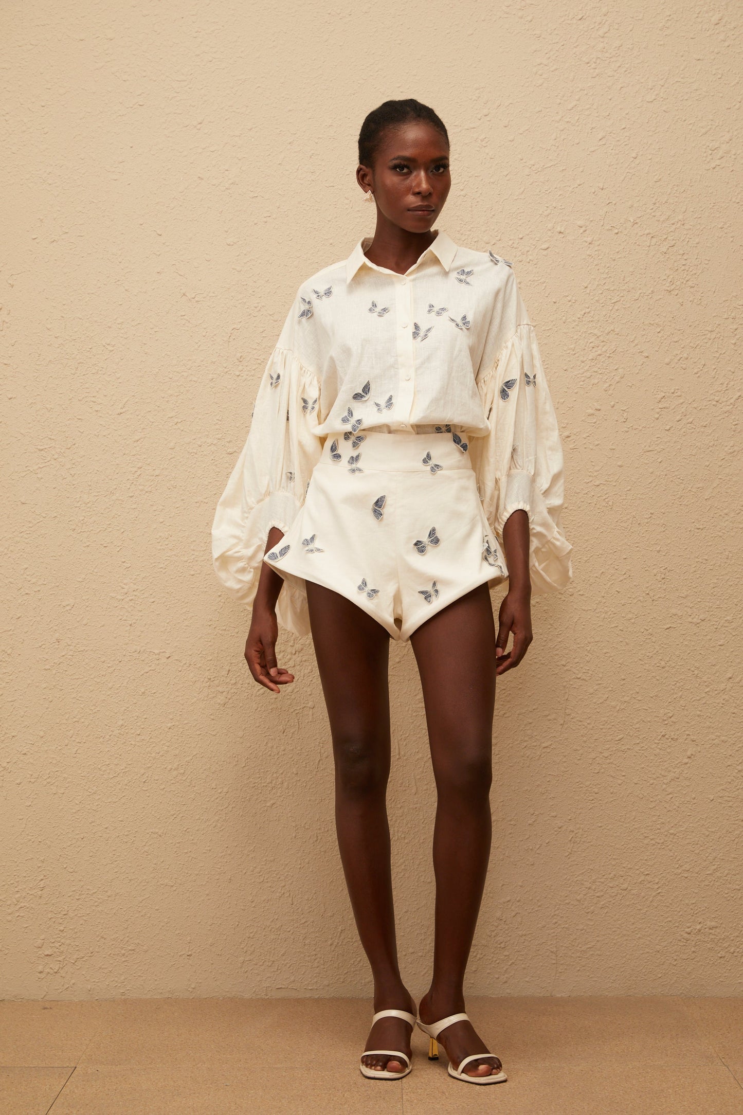 La Brise Papillon — Embroidered shirt and high-waisted shorts set