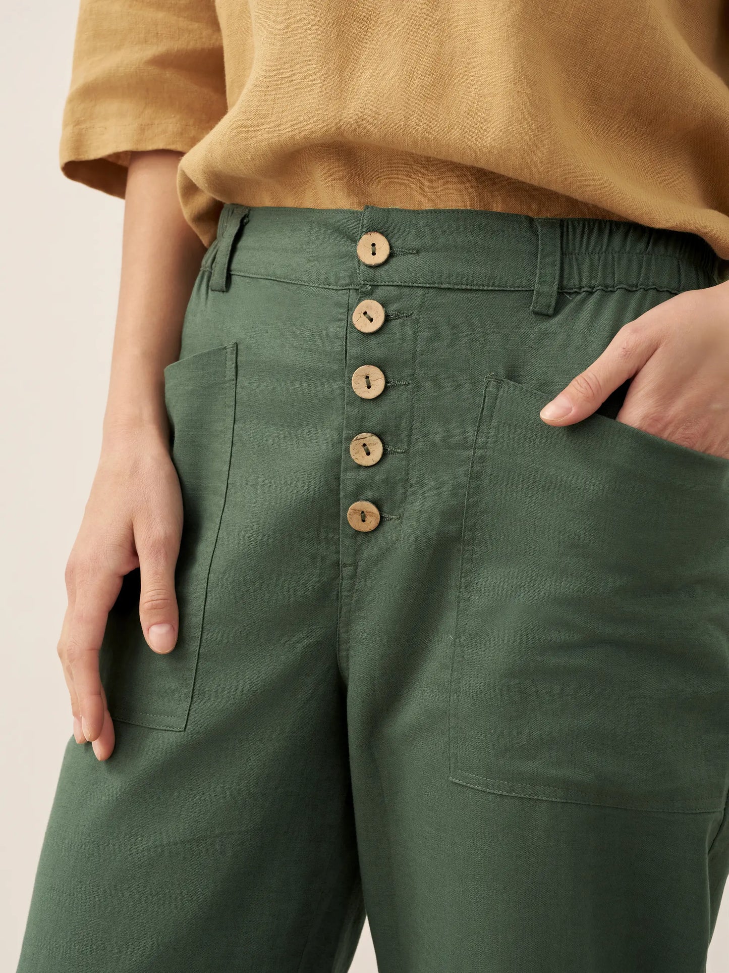 Le Marais — Linen Tapered Trouser