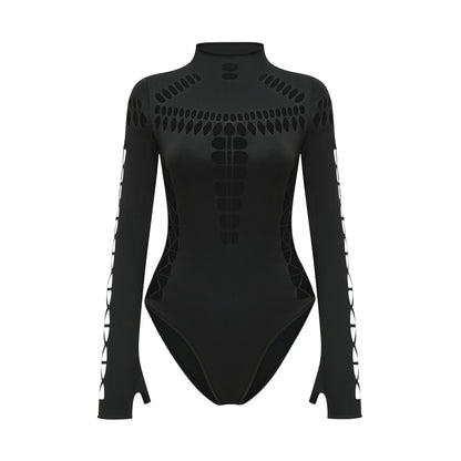 La Silhouette Découpée — Sculpted cut-out bodysuit