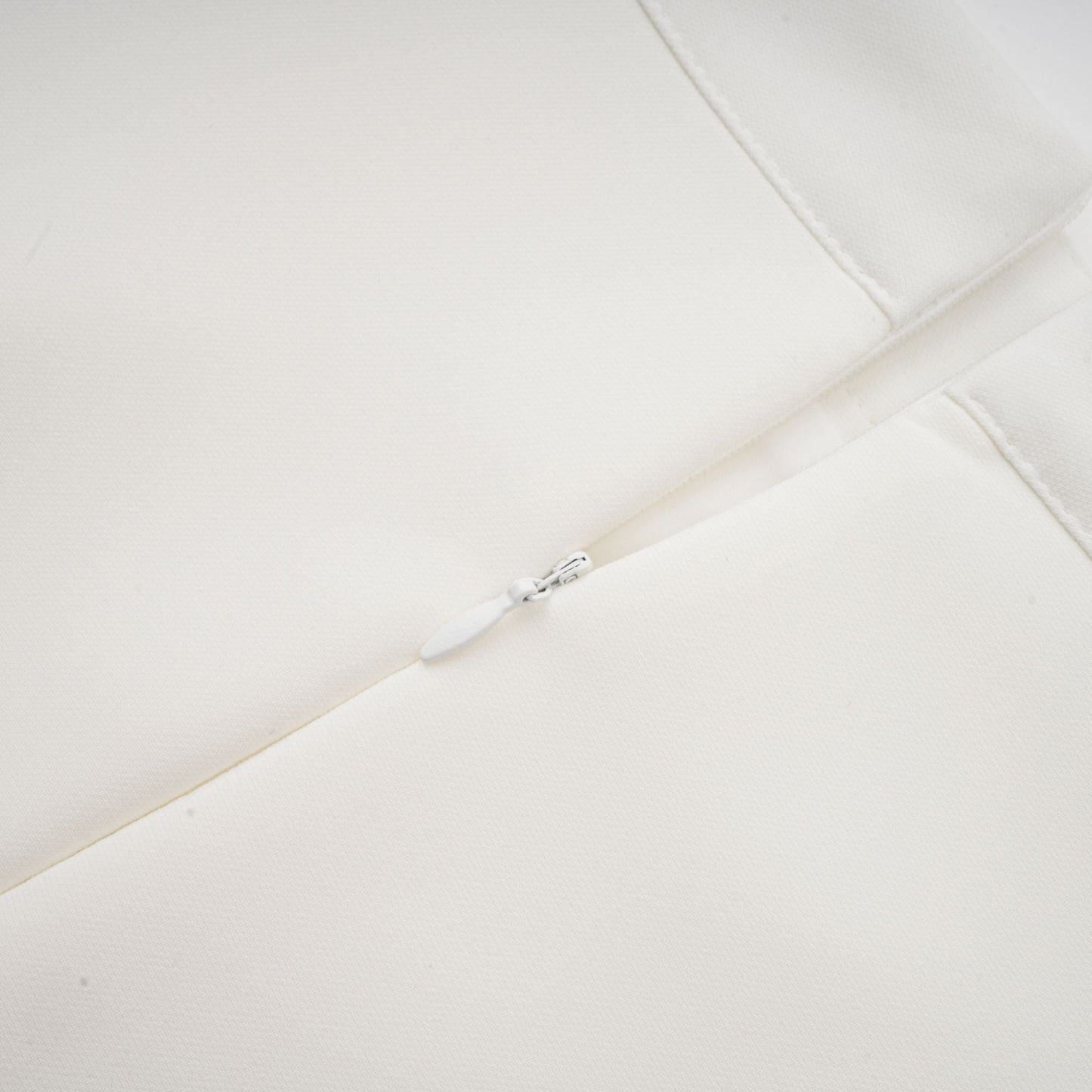 La Pétale Blanche — Cropped petal top and flared midi skirt