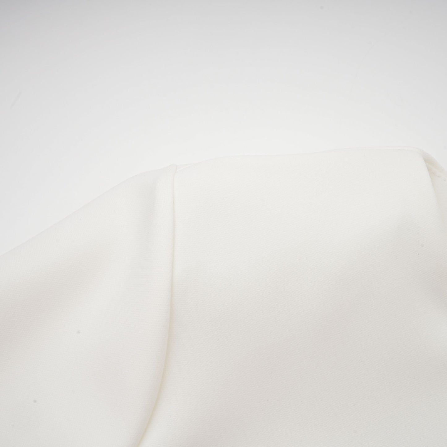 La Pétale Blanche — Cropped petal top and flared midi skirt