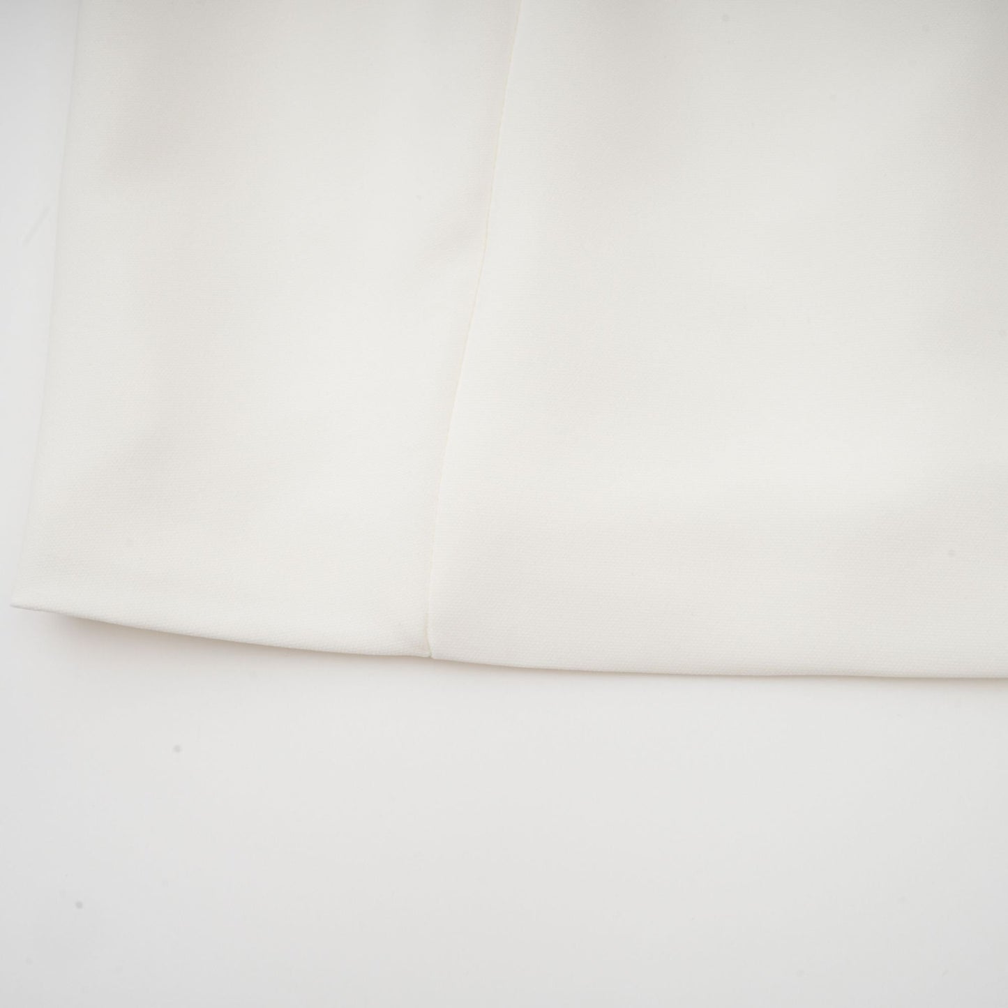 La Pétale Blanche — Cropped petal top and flared midi skirt