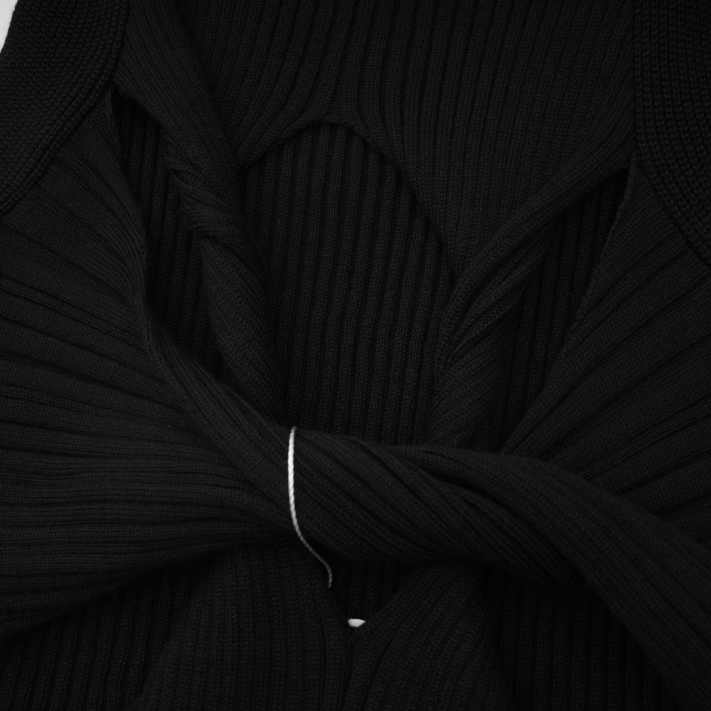 Le Nocturne — Ribbed cut-out twist top