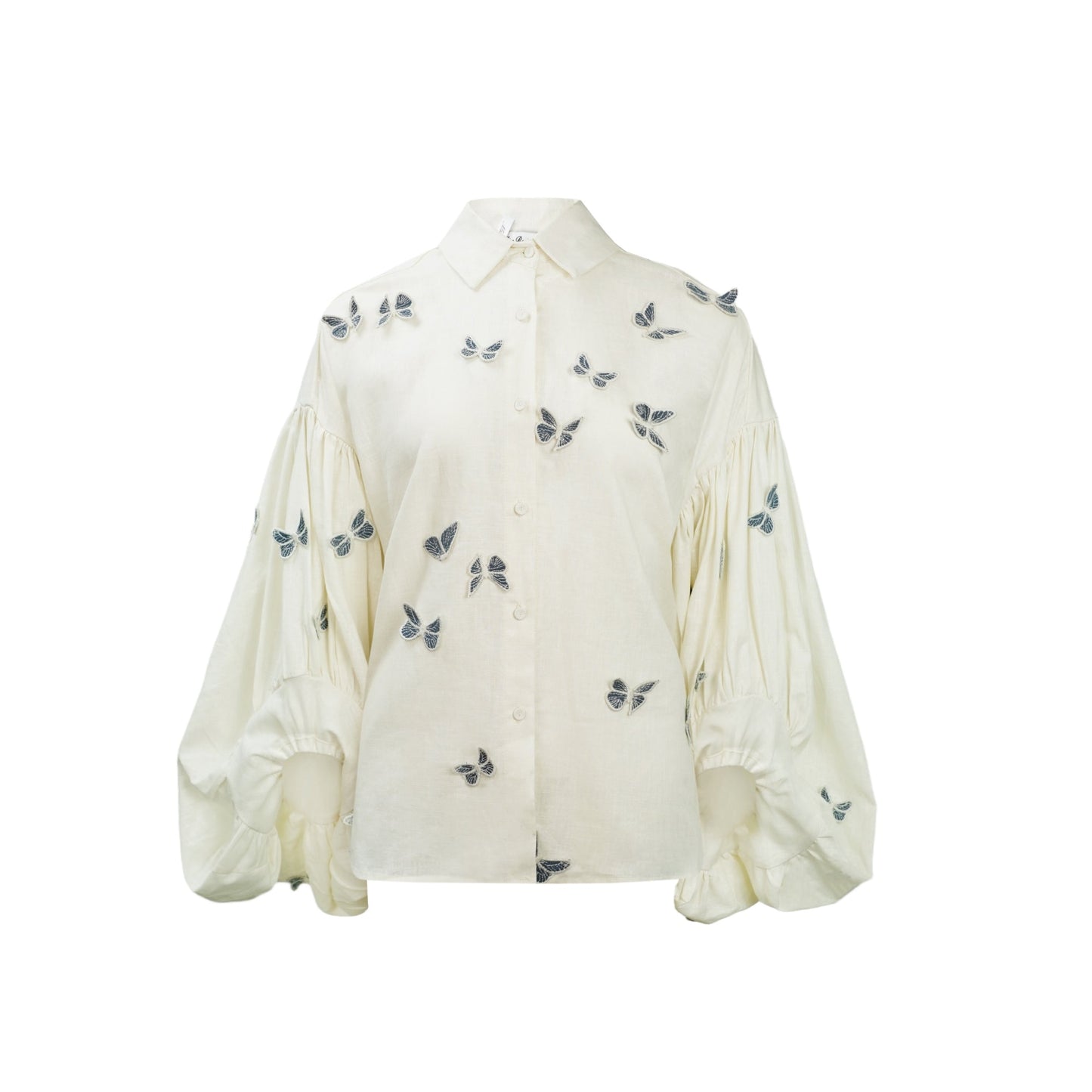La Brise Papillon — Embroidered shirt and high-waisted shorts set