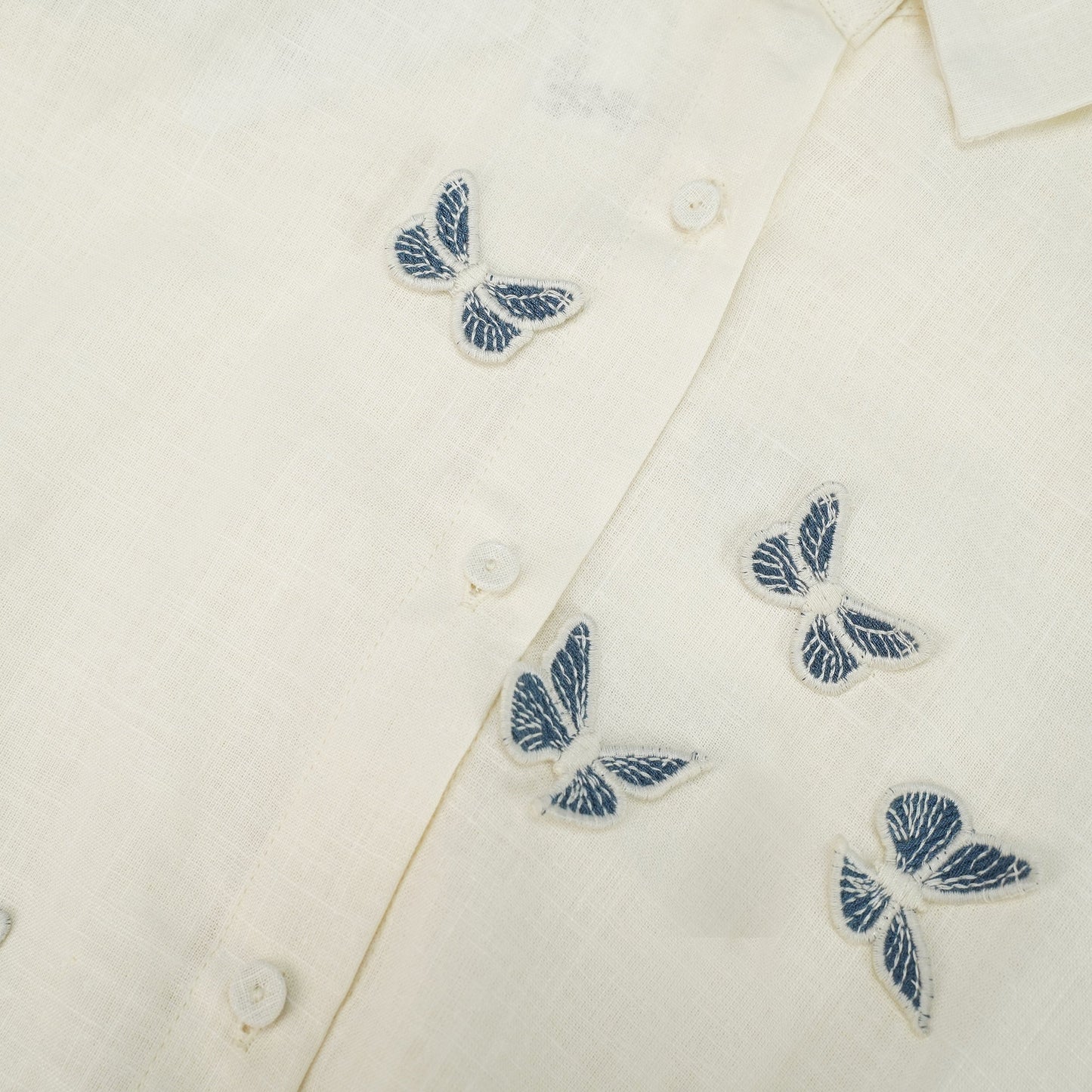 La Brise Papillon — Embroidered shirt and high-waisted shorts set