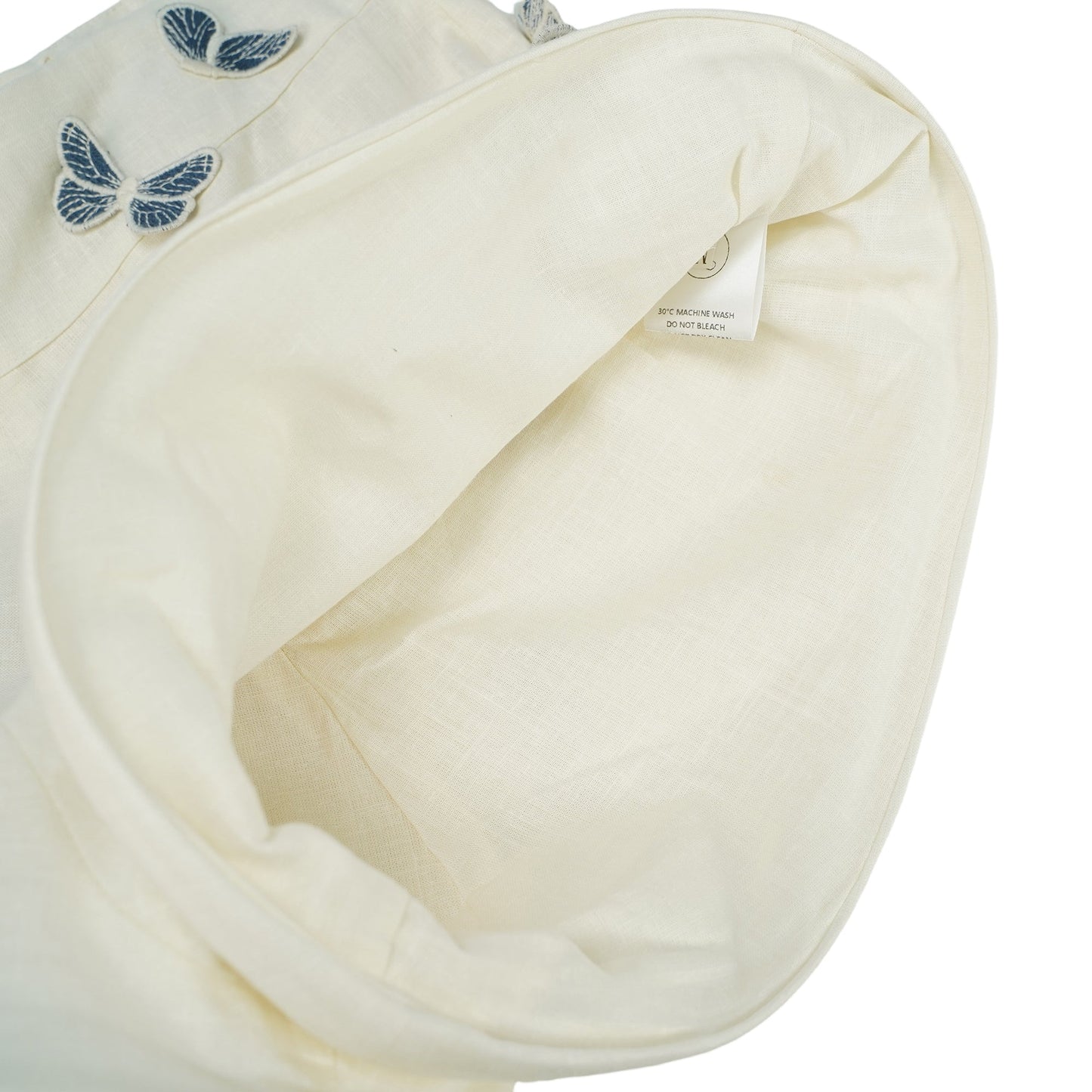 La Brise Papillon — Embroidered shirt and high-waisted shorts set
