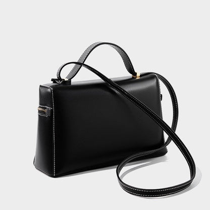 La Boîte — Structured Leather Box Crossbody