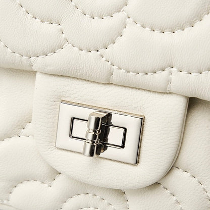 La Camélia — Quilted Sheepskin Chain Bag
