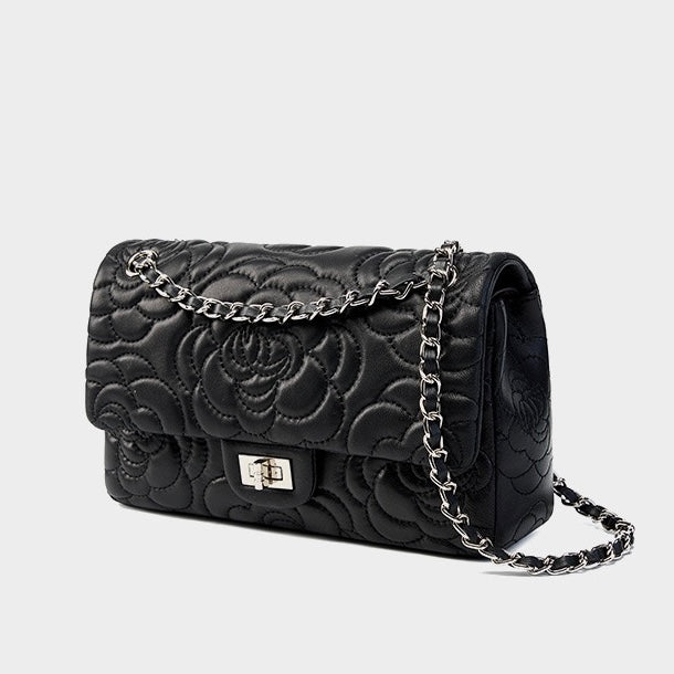 La Camélia — Quilted Sheepskin Chain Bag