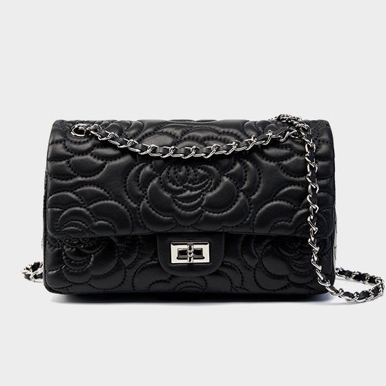La Camélia — Quilted Sheepskin Chain Bag