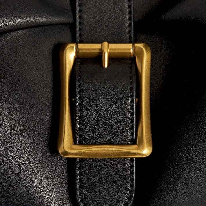 Le Élise — Structured Baguette Bag