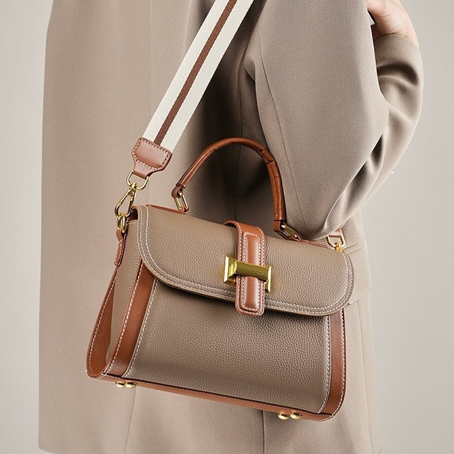 La Sac Élégante — Structured Leather Crossbody