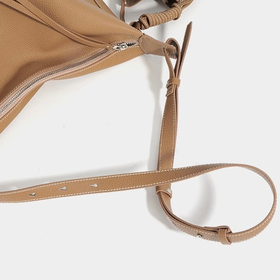 La Courbe — Soft Leather Commuter Tote