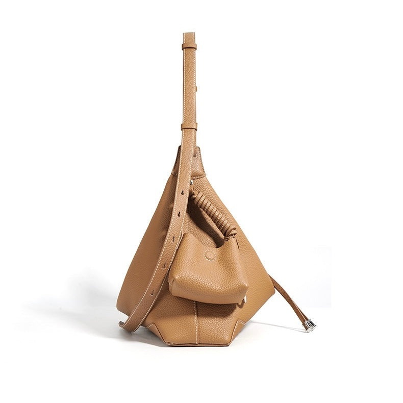 La Courbe — Soft Leather Commuter Tote