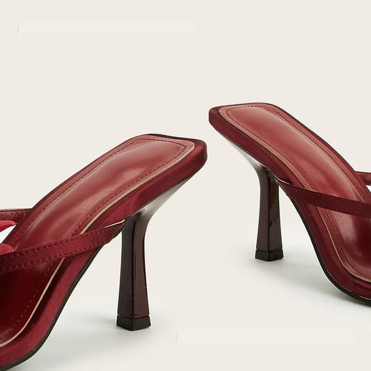 Le Rosette Heel — Sculpted Floral Mule in Rouge