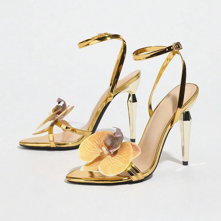 Le Soleil Fleur — Gold Sculpted Heel