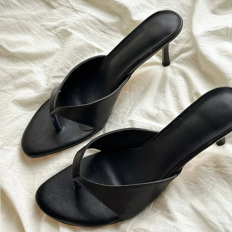 Le Sienna Heel — Minimal Cross-Strap Mule