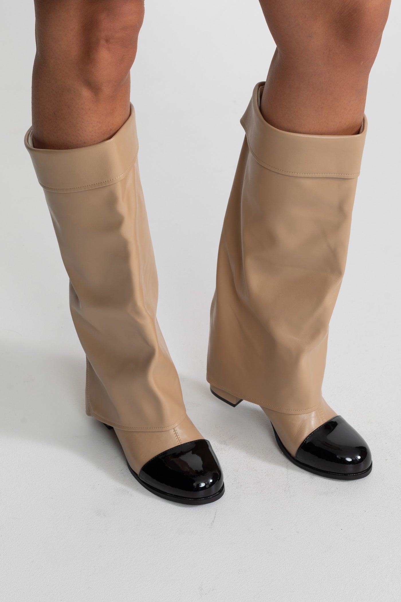 Les Bottes Contrastées — Folded Knee-High Boots